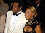 В тройке самых богатых пар Forbes - Бейонсе с Jay-Z и Джоли с Питтом В тройке самых богатых пар Forbes - Бейонсе с Jay-Z и Джоли с Питтом