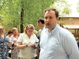 Полиция установила, что убийцы мэра подмосковного Сергиева Посада Евгения Душко устроили пункт наблюдения за ним в строящихся коттеджах напротив его дома