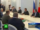Медведев заинтересовался предложением "Правого дела" ограничить численность правящей партии в Госдуме Медведев заинтересовался предложением "Правого дела" ограничить численность правящей партии в Госдуме