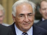 Стросс-Кан посетил штаб-квартиру МВФ в Вашингтоне и извинился перед бывшими подчиненными Стросс-Кан посетил штаб-квартиру МВФ в Вашингтоне и извинился перед бывшими подчиненными