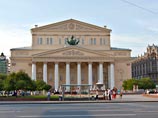 В самом центре Москвы, недалеко от Большого театра минувшей ночью были расстреляны два человека В самом центре Москвы, недалеко от Большого театра минувшей ночью были расстреляны два человека