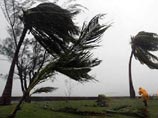 США готовится к урагану "Ли": прогнозируют до 90 см осадков