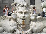 В Риме вандалы атакуют памятники, пострадали пьяцца Навона и фонтан Треви