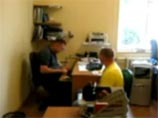 Правозащитники: новобранца на Алтае "деды" выкинули с 4 этажа. Сам выпрыгнул, решила прокуратура Правозащитники: новобранца на Алтае "деды" выкинули с 4 этажа. Сам выпрыгнул, решила прокуратура