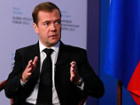 Президент Медведев решил построить в России "общество внутренней гармонии"