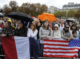 Франция в день памяти воссоздала башни-близнецы