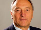 Президент Латвии вместе с главой МИД застрял в Брюсселе: рижская airBaltic вдруг отменила 22 рейса Президент Латвии вместе с главой МИД застрял в Брюсселе: рижская airBaltic вдруг отменила 22 рейса
