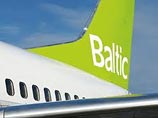 Как передает Русская служба ВВС, без предупреждения и без объяснения причин перевозчик airBaltic  отменил 22 рейса в понедельник и во вторник
