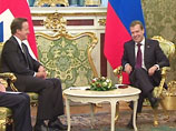 О разнице подходов к сирийскому вопросу Медведев говорил и накануне в Кремле на переговорах с британским премьером Дэвидом Кэмероном
