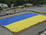 Местные власти запретили в Луганске проведение акции по разворачиванию самого большого государственного флага Украины во время визита Патриарха Кирилла