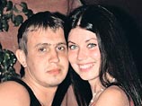 Алена и Александр приехали на отдых в пятизвездочный отель в Турцию 24 августа. Через два дня молодой человек сделал предложение своей подруге, и они вместе с парой молодоженов, с которыми познакомились в отеле, отправились на рафтинг Алена и Александр приехали на отдых в пятизвездочный отель в Турцию 24 августа. Через два дня молодой человек сделал предложение своей подруге, и они вместе с парой молодоженов, с которыми познакомились в отеле, отправились на рафтинг