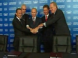 "Газпром", немецкая BASF, французская EdF и итальянская ENI подписали акционерное соглашение по "Южному потоку". Документ подписан в присутствии премьер-министра РФ Владимира Путина в рамках международного инвестиционного форума в Сочи