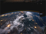 Герою Жюля Верна и не снилось: преподаватель нашел способ обогнуть земной шар за  60 секунд (ВИДЕО)