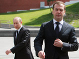 "Единая Россия" за считанные дни до своего предвыборного съезда сделала ненавязчивое предложение президенту Дмитрию Медведеву
