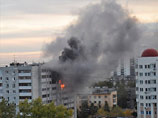 В Екатеринбурге в одной из квартир одиннадцатиэтажного жилого дома произошли взрыв и пожар