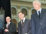 СМИ перед съездом "Единой России" гадают, кто поведет партию на выборы и кого она потом выдвинет в президенты СМИ перед съездом "Единой России" гадают, кто поведет партию на выборы и кого она потом выдвинет в президенты