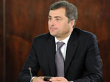 Первый замглавы администрации президента РФ Владислав Сурков заявил, что радикальных изменений в политической системе РФ, включая переход к парламентской республике, не планируется Первый замглавы администрации президента РФ Владислав Сурков заявил, что радикальных изменений в политической системе РФ, включая переход к парламентской республике, не планируется