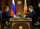 Глава "Газпрома" Алексей Миллер доложил президенту Дмитрию Медведеву о "существенном прогрессе" в газовых переговорах с Украиной
