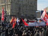 Первые признаки таких прогнозов уже есть: накануне на митинг оппозиционного "Комитета пяти требований" на Пушкинской площади в Москве вместо ожидавшихся нескольких десятков человек пришли более 500