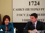 Чапман приехала в СПбГУ к студентам, те встретили ее оскорблениями Чапман приехала в СПбГУ к студентам, те встретили ее оскорблениями