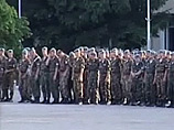 ТВ: украинская армия пошла по стопам российской - из солдат делают проституток ТВ: украинская армия пошла по стопам российской - из солдат делают проституток