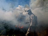 "Наши военные могут потребоваться в Мексике для совместной работы с ними (мексиканцами), чтобы уничтожить эти наркокартели и держать их на удалении от наших границ", - заявил Перри "Наши военные могут потребоваться в Мексике для совместной работы с ними (мексиканцами), чтобы уничтожить эти наркокартели и держать их на удалении от наших границ", - заявил Перри