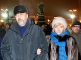 Супруга противника Лукашенко прислала женам Путина и Медведева письмо с просьбой о помощи Супруга противника Лукашенко прислала женам Путина и Медведева письмо с просьбой о помощи