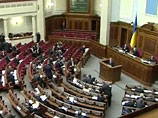 Верховная Рада Украины в среду, 5 октября, рассмотрит ряд внесенных оппозицией законопроектов, которые в случае одобрения позволят экс-премьеру страны Юлии Тимошенко избежать тюремного заключения