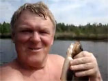 Экс-милиционер из Вологды прославился в Рунете благодаря "рыбе мечты" - "Йаааазь!" (ВИДЕО)