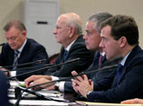 Медведев потребовал наказать виновных в отключении Вечного огня во Владивостоке