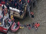 Прогулочный вертолет с британскими туристами упал в нью-йоркскую Ист-Ривер: погибла женщина