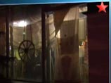 В день убийства в кафе "Хуторок" киллер расстрелял Бурлакова и Эткину, когда они давали интервью журналисту Первого канала Максиму Гладкому В день убийства в кафе "Хуторок" киллер расстрелял Бурлакова и Эткину, когда они давали интервью журналисту Первого канала Максиму Гладкому