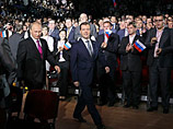 Опросы ВЦИОМ и ФОМ показали, что пристрастия россиян не изменились: Путин, Медведев, "Единая Россия"