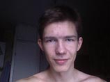 18-летний Сергей Резниченко, "вундеркинд из Мелитополя", минувшей зимой выпрыгнул из окна общежития, оставив записку: "Я Бог" 18-летний Сергей Резниченко, "вундеркинд из Мелитополя", минувшей зимой выпрыгнул из окна общежития, оставив записку: "Я Бог"