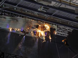 В Киеве открыли стадион с огоньком и полуголыми девушками (ФОТО, ВИДЕО)