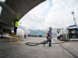 РБК daily: авиакомпании готовят к дефициту топлива в конце октября