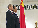 В ходе визита премьер-министра РФ Владимира Путина в Китай удалось достичь договоренности относительно оплаты за поставки российской нефти