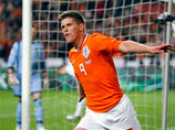 Лучшим бомбардиром квалификации Евро-2012 стал голландец Клас-Ян Хюнтелар