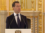 В любом случае, после 27 ноября Дмитрий Медведев официально превратится в "хромую утку" - так в США называют президента, который, доработав оставшуюся часть своего срока, неизбежно уйдет с должности