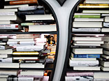 Одним из важнейших вопросов, на который должна в этом году ответить Франкфуртская ярмарка: устоит ли книгопечатание под напором электронных книг? 