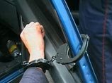 Как выяснилось, задержанный - студент четвертого курса Горного университета, приезжий из Коми. Врачи обнаружили у него признаки наркотического опьянения. Молодому человеку исполнилось 22 года, и он таким образом отмечал свой день рождения Как выяснилось, задержанный - студент четвертого курса Горного университета, приезжий из Коми. Врачи обнаружили у него признаки наркотического опьянения. Молодому человеку исполнилось 22 года, и он таким образом отмечал свой день рождения