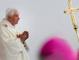 Папа Римский Бенедикт XVI объявил в Католической церкви "Год веры", чтобы придать новый импульс ее миссии