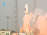 Российская ракета-носитель "Союз-СТ-Б" с двумя европейскими навигационными спутниками системы Galileo благополучно стартовала в пятницу с космодрома Куру во Французской Гвиане (Южная Америка)
