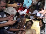 Ранее Блэра обвиняли в злоупотреблении служебным положением для налаживания связей с убитым на этой неделе экс-лидером Ливии Муамаром Каддафи