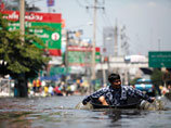 Тайское наводнение достигло Бангкока: столицу стремительно затапливает, число жертв растет