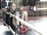 Победитель "Завтра/2morrow" - история про бокс, безвременье и героин Победитель "Завтра/2morrow" - история про бокс, безвременье и героин