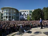 Компания Apple накануне разместила на своем сайте видеозапись с закрытого мероприятия, посвященного памяти скончавшегося от рака в начале октября основателя корпорации Стива Джобса Компания Apple накануне разместила на своем сайте видеозапись с закрытого мероприятия, посвященного памяти скончавшегося от рака в начале октября основателя корпорации Стива Джобса