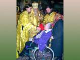 В Луцке впервые совершили литургию для глухих, слепых и инвалидов-колясочников