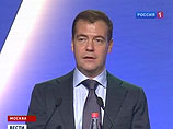 Медведев откликнулся на публикацию в "Ведомостях": модернизацию не спустят "на тормозах"