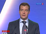 Медведев откликнулся на публикацию в "Ведомостях": модернизацию не спустят "на тормозах" Медведев откликнулся на публикацию в "Ведомостях": модернизацию не спустят "на тормозах"